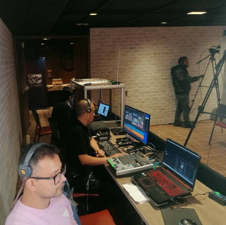 Plataforma para Transmisión de Eventos y Streaming herramienta para operadores y productores audiovisuales